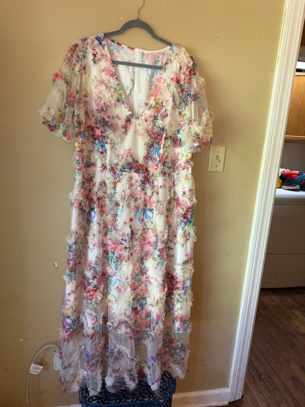 SHEIN White Floral V-Neck Ruffle Maxi Dress
